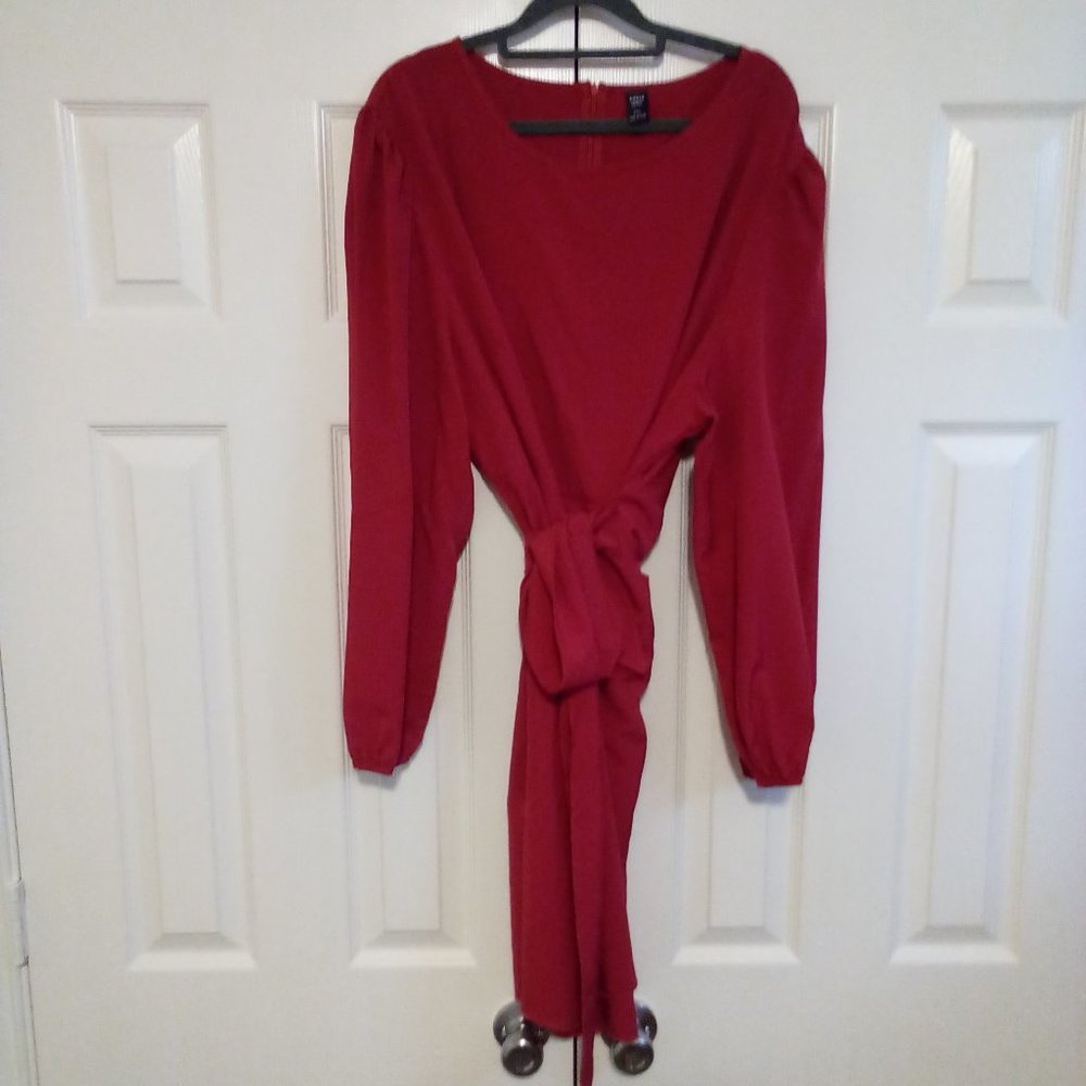 Plus Lantern Sleeve Knot Side Dress